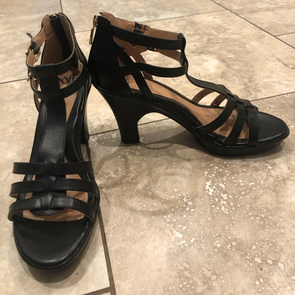 Black size 9 heels